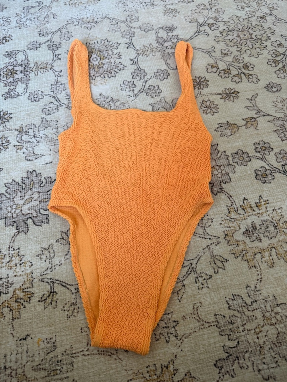 bond-eye Orange One-Piece Swimsuit